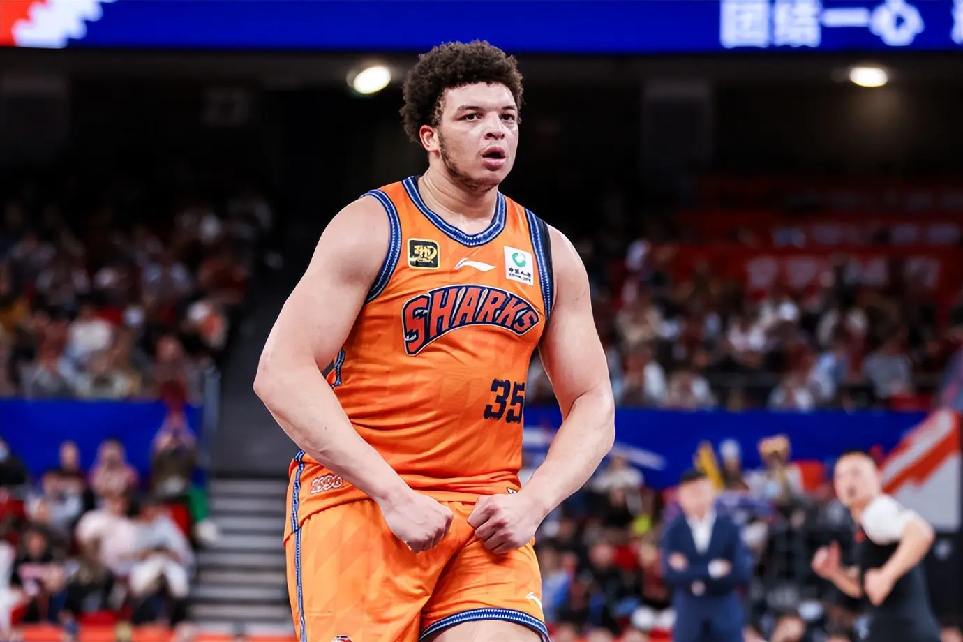 合同, 有两个外援