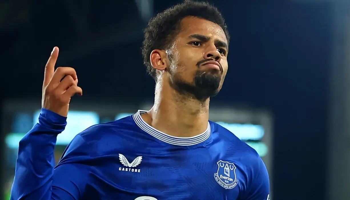 的一件事, 岁非洲妖锋