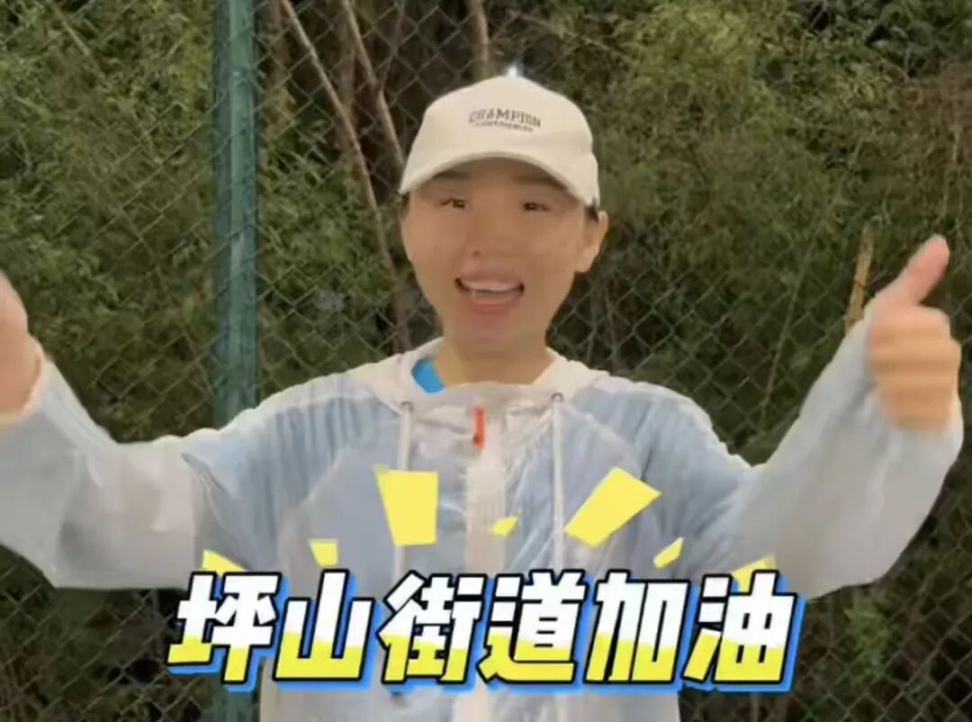 共产生, 面对镜头, 球了解不多 共产生, 面对镜头, 球了解不多